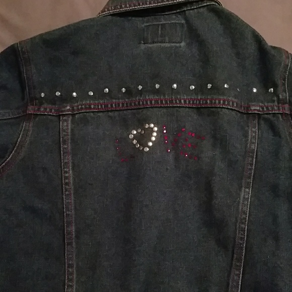 HEART Embellished Jean Jacket - Picture 6 of 8